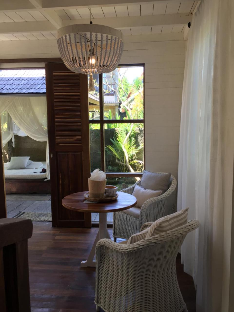 होटल Mangga Wangga Living 3*